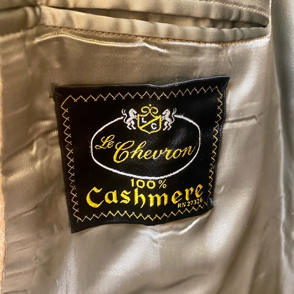 Le Chevron Cashmere Brown Coat - Picture 2 of 11